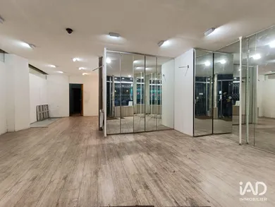 Lease-hold at SURESNES (92150)