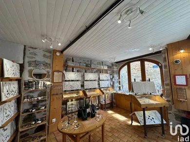 Boutique/Local commercial à SAINT-CÉRÉ (46400)