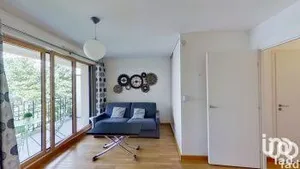 Studio à LEVALLOIS-PERRET (92300)
