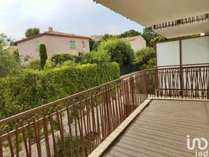 Apartment at MARSEILLE (13004)