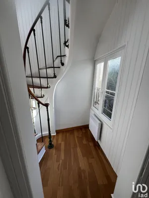 Appartement à LA ROCHELLE (17000)