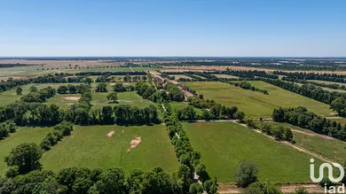 Domaine à SALON-DE-PROVENCE (13300)