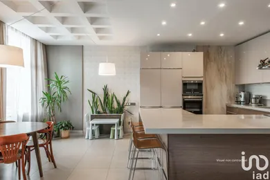 Duplex in PARIS (75018)