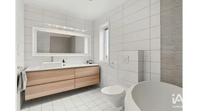 Appartement à LA COURNEUVE (93120)