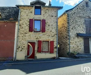 Maison de village à NAJAC (12270)