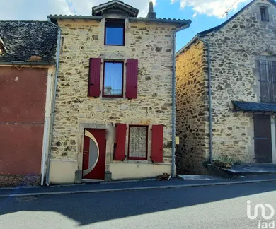 Village house in NAJAC (12270)