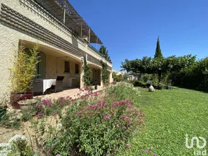 House at PERNES-LES-FONTAINES (84210)