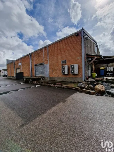 Commercial walls in ARRAS (62000)