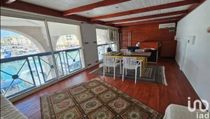 Commercial at FRÉJUS (83600)