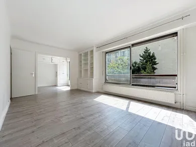 Appartement à PARIS (75019)