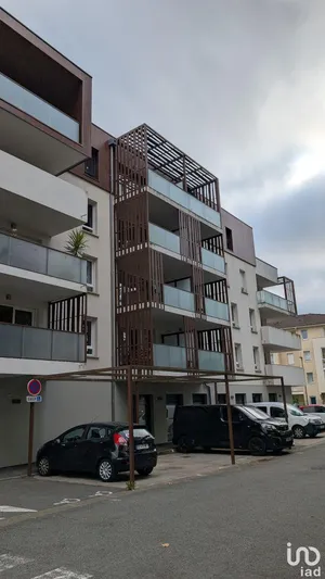 Appartement à PAU (64000)