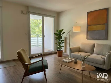 Appartement à NANTES (44300)