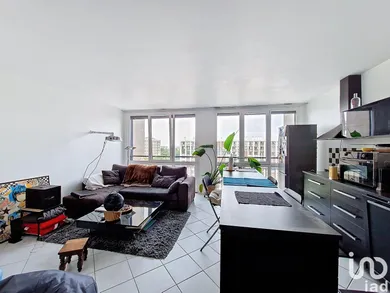 Apartment at MEUDON-LA-FORÊT (92360)