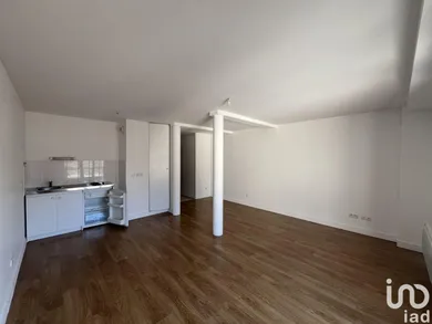 Apartment at BORDEAUX (33000)