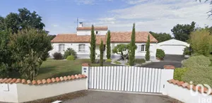 House at SAINTE-FOY (85150)