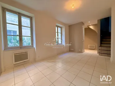 Apartment in AVIGNON (84000)