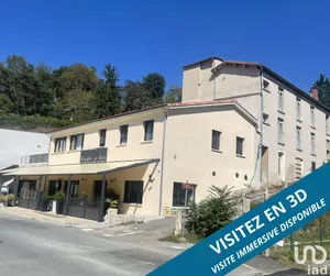 Hotel restaurant at LAGUÉPIE (82250)