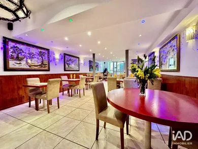 Restaurant in SAINT-MAXIMIN-LA-SAINTE-BAUME (83470)
