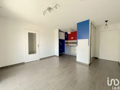 Apartment in VIGNEUX-SUR-SEINE (91270)