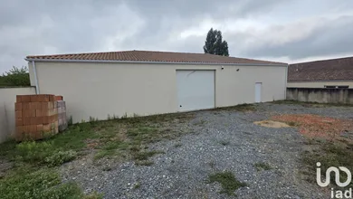 Warehouse in SAINT-MARTIN-D'ARY (17270)
