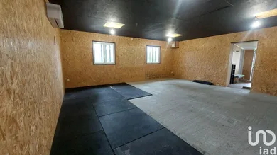 Office in LAMOTHE-MONTRAVEL (24230)