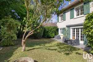 Maison à LAGNY-SUR-MARNE (77400)