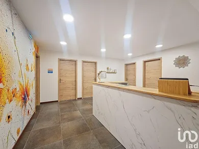 Commercial at AMANCY (74800)