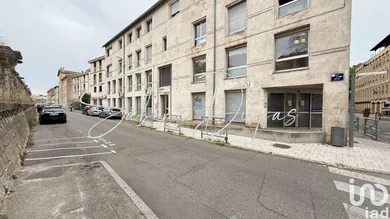 Office in AVIGNON (84000)