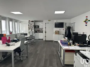 Bureaux à PARIS (75015)