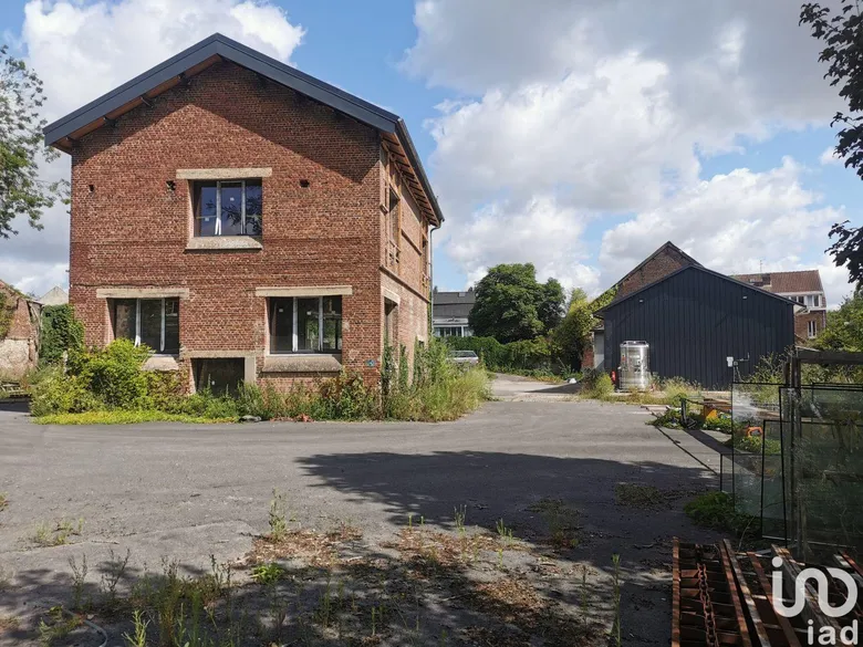 Murs commerciaux à BÉTHUNE (62400) · 180 m² · 570 000 €