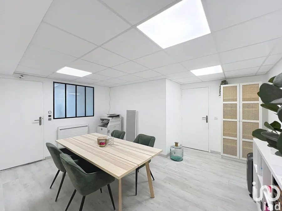 Bureaux à LÉSIGNY (77150) photo 3
