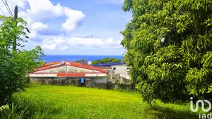 Land at SCHOELCHER (97233)