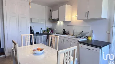 Appartement à VALSERHÔNE (01200)