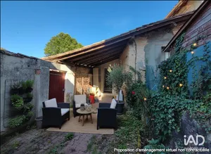 House at BELIN-BÉLIET (33830)