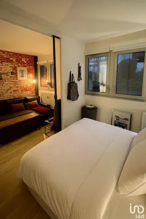 Appartement à PARIS (75015)