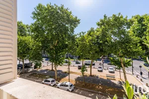 Appartement à PARIS (75007)