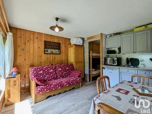 Appartement à MORILLON (74440)