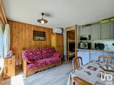 Appartement à MORILLON (74440)