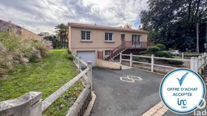 House at SAINT-FULGENT (85250)