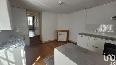 Apartment in LA ROCHE-SUR-YON (85000)