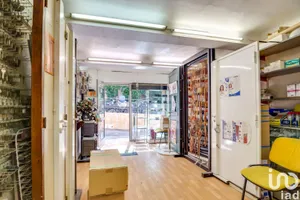Lease-hold in AIX-EN-PROVENCE (13100)