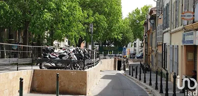 Droit au bail à AIX-EN-PROVENCE (13100)