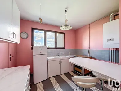 Appartement à BRUGES (33520)