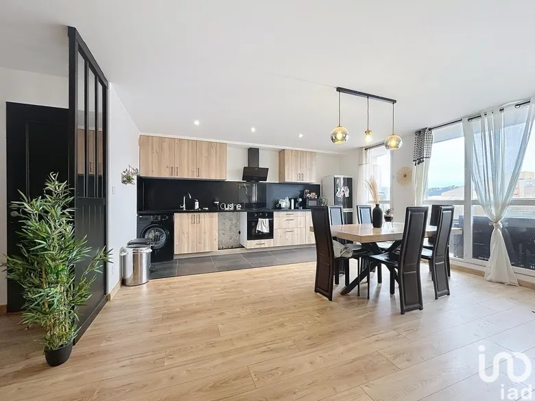 Appartement 3 pièces 66 m² · à Carros · 66 m² · 229 000 €