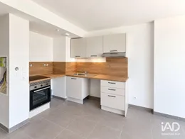 Appartement à MONTEUX (84170)