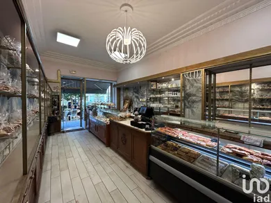 Boutique/Local commercial à AJACCIO (20000)