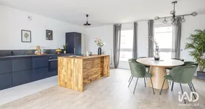 Appartement à SAINT-BARTHÉLEMY-D'ANJOU (49124)