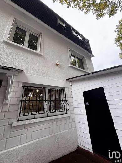 House at PANTIN (93500)