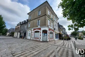 Boutique/Local commercial à BERVILLE-SUR-MER (27210)