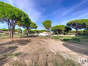 Land at AGDE (34300)